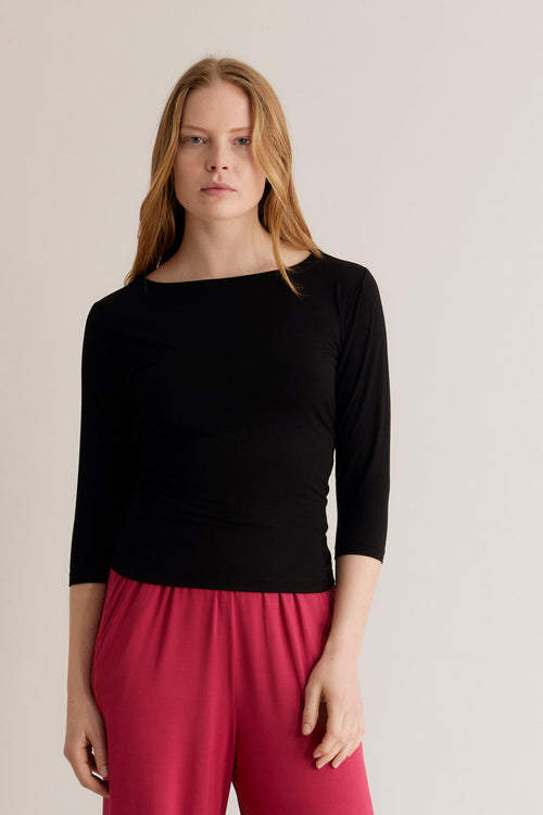 Organic and natural fibre, sustainable womens top's by KOMODO.